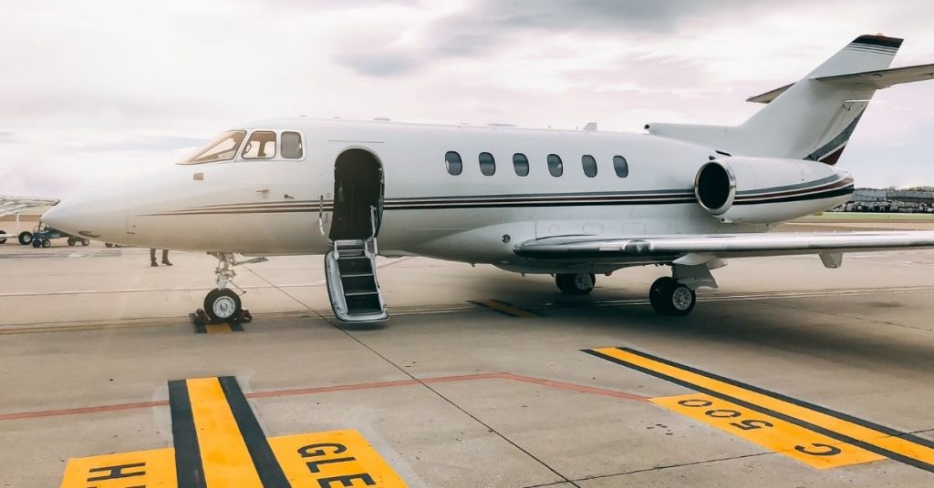 Top 10 Private Jet Charter Companies for Celebrities and VIPs